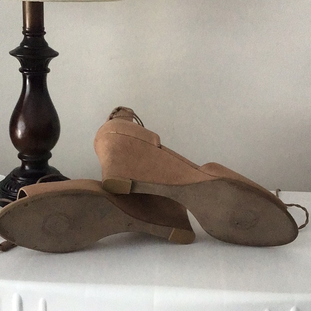 Nude tan wedge ankle wrap shoes 8 - Picture 10 of 11